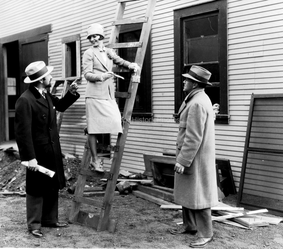 1926 Painting DeMille Barn wm.jpg